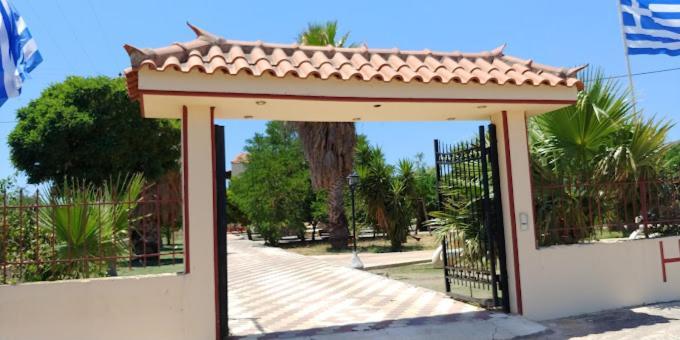 Hotel Takis Agios Georgios  Экстерьер фото